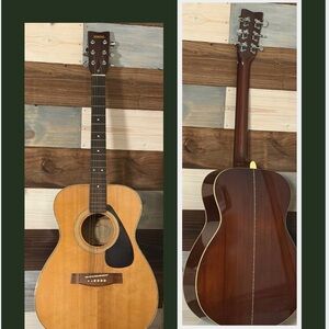 Yamaha FG-330 Acoustic Guitar with Natural Finish